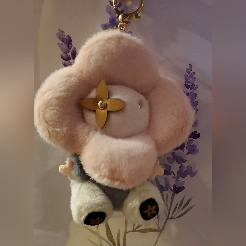 Vivienne Character Plush Keychain,Bagcharm
